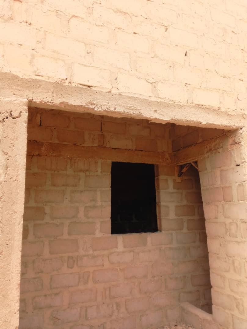 Uncompleted Two unit Room and Parlor Residence at Laila, Potiskum